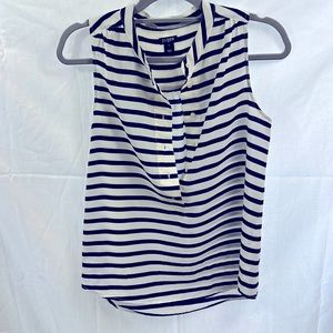 I crew sleeve less round neck cream and blue horizontal stripes size 4